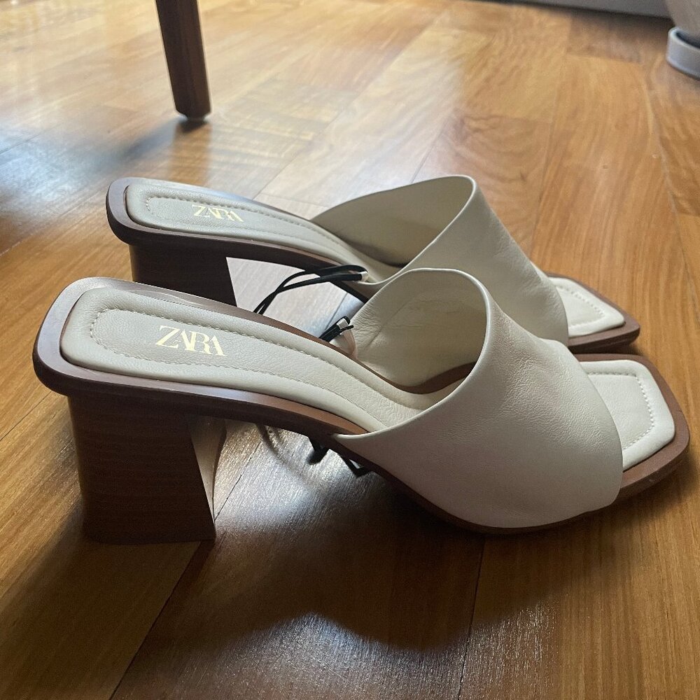 Cream and Wood Zara Heels (Size 39) NWT